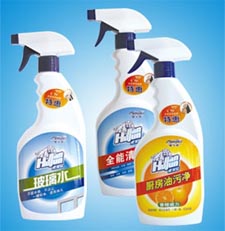 玻璃水灌裝機(jī)效果圖